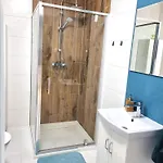 Apartament Dla 2 Osob Przy Plywajacych Basenach Zakrzowek *